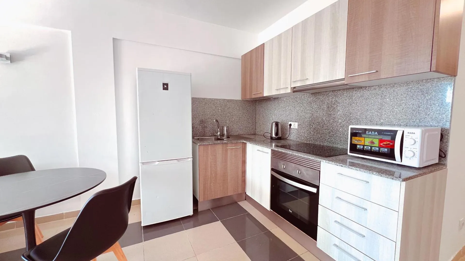 Ocean Breeze 1 Bedroom Apartment, Mirador Paraiso Pp18 Playa Paraiso  0*, Playa Paraiso (Tenerife) Spain